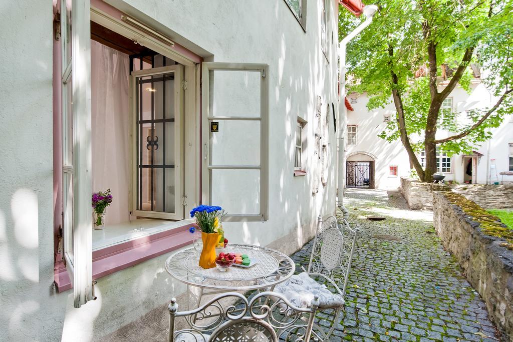 Old Town Central Apartment Talin Exterior foto